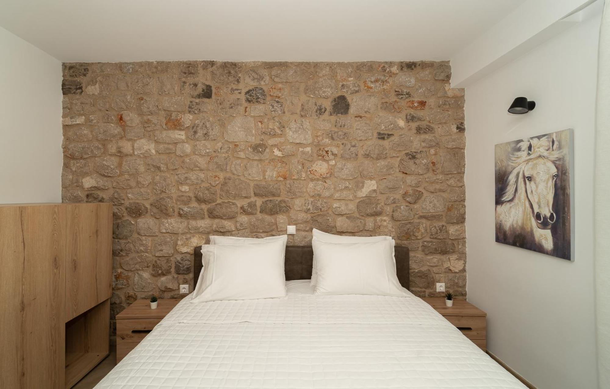Lithos Suites ฟีนีคุนตา ภายนอก รูปภาพ