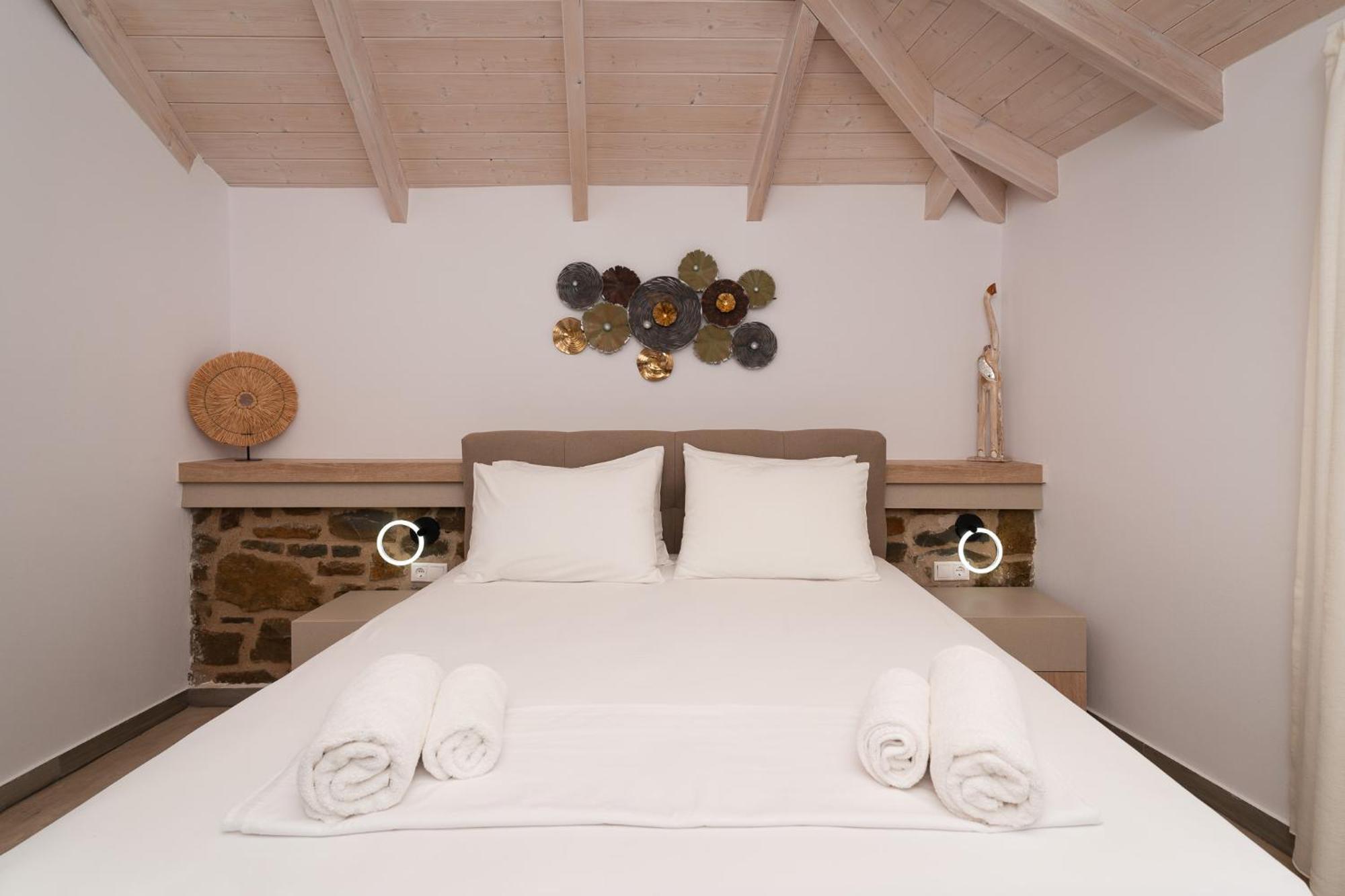 Lithos Suites ฟีนีคุนตา ภายนอก รูปภาพ
