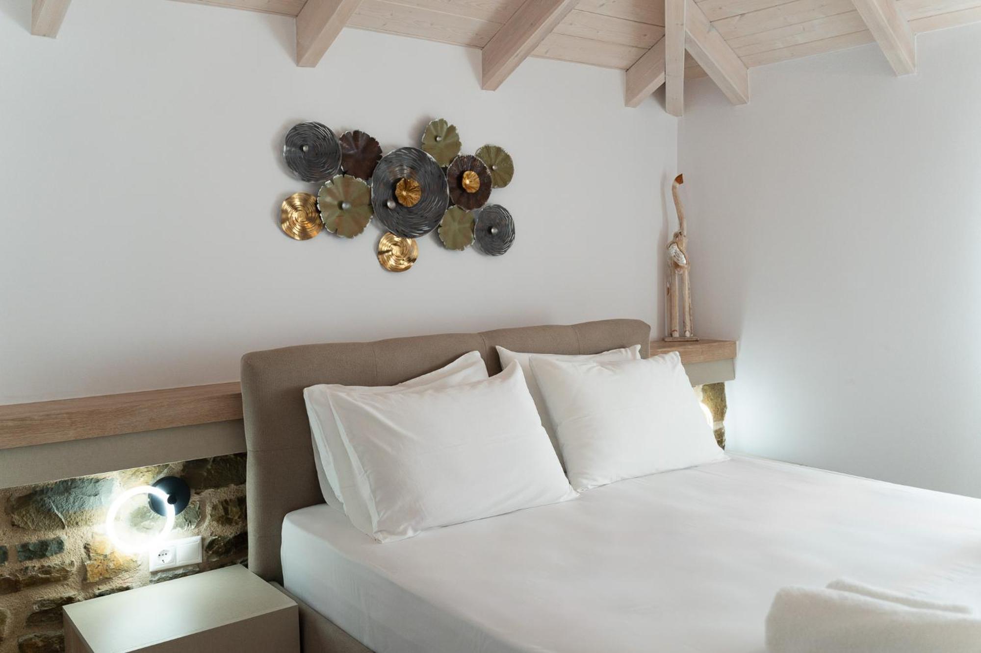 Lithos Suites ฟีนีคุนตา ภายนอก รูปภาพ